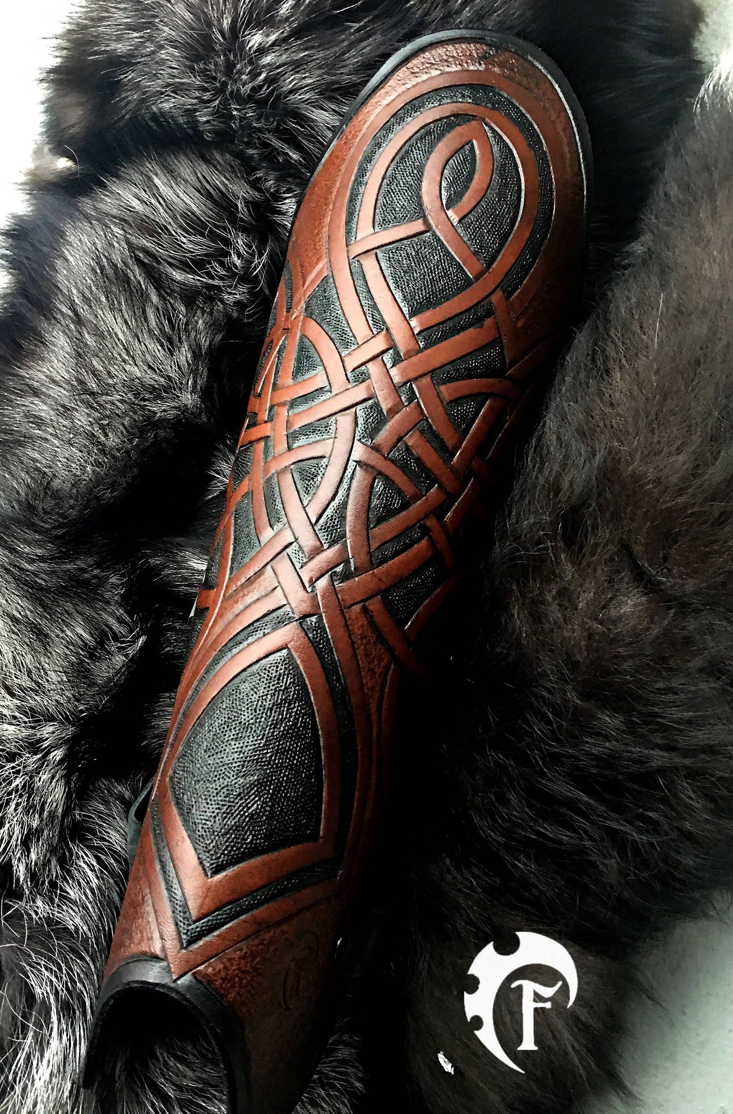 Celtic leg armor,larp,larper,larping,costume,medieval,viking,fantasy,cosplay,greaves,greave,men,women