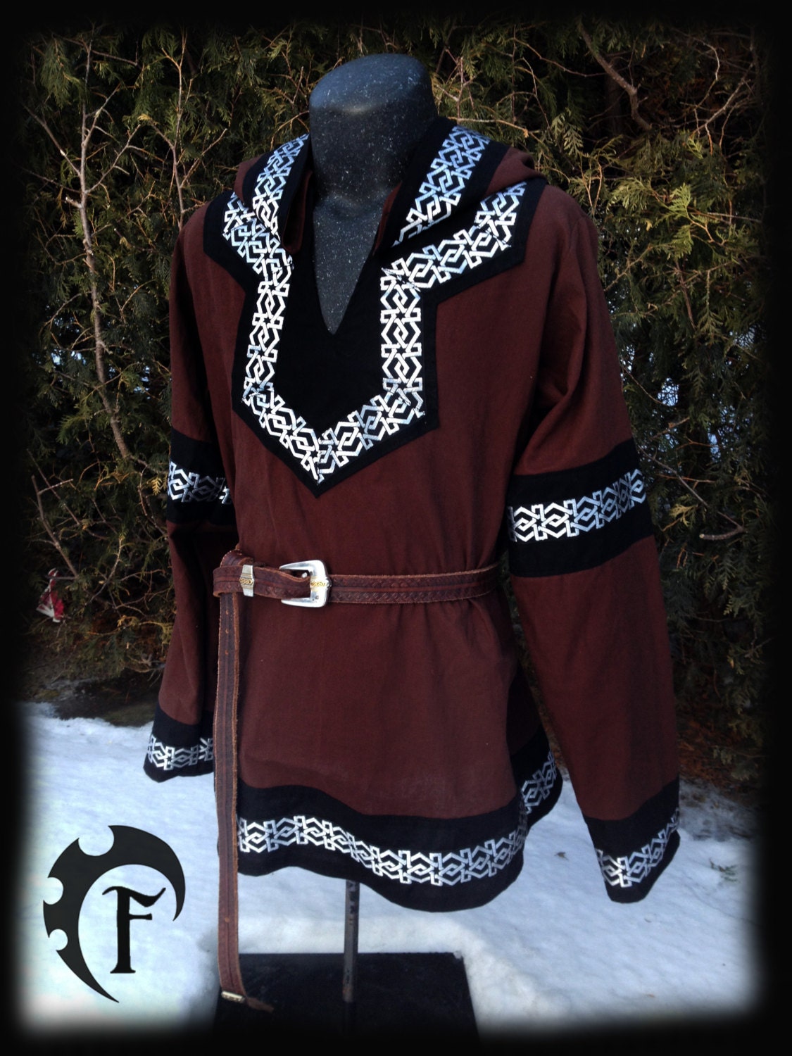 Customizable Viking tunic with hood, medieval, fantasy, trim, clothing